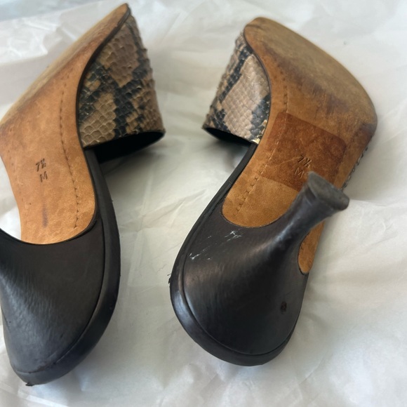 Donald J. Pliner Snake Skin Sandals - Picture 12 of 16